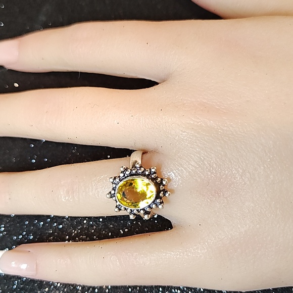 Citrine Gemstone Silver Ring - Size 7 - Picture 8 of 8